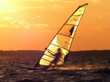 10 Sunset windsurf